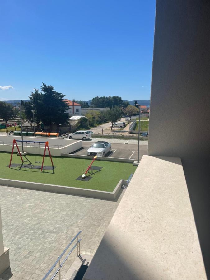 Apartment Diana Zara Parking Free 外观 照片