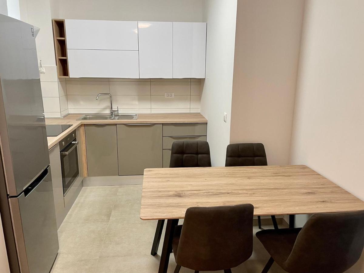 Apartment Diana Zara Parking Free 外观 照片