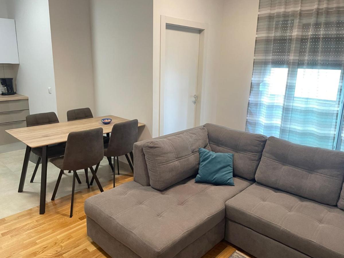 Apartment Diana Zara Parking Free 外观 照片