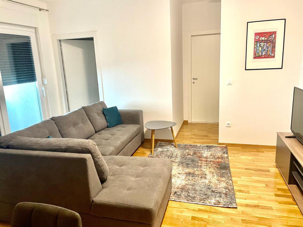 Apartment Diana Zara Parking Free 外观 照片
